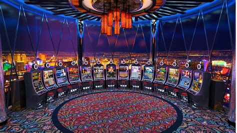 Social Casino Lobby .